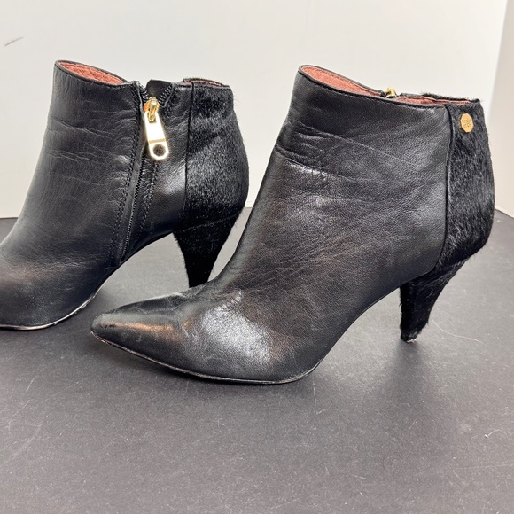 Ladies Louise et Cie Wafley Black Leather Booties Size 6.5 - Picture 1 of 13